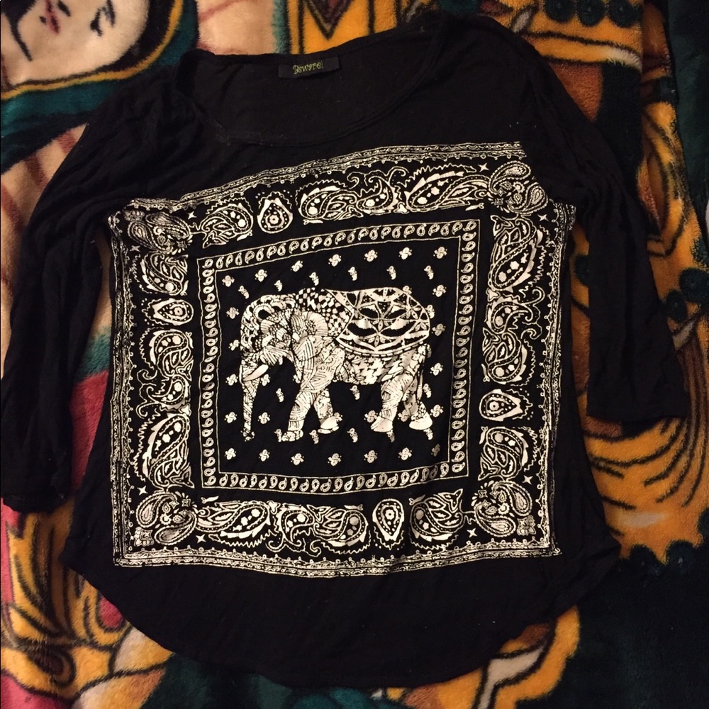 Black shirt